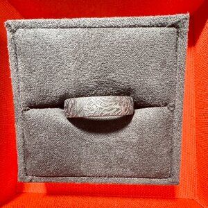 Enchanted Forest Darkened Tantalum Comfort Fit Band 6mm - size 11